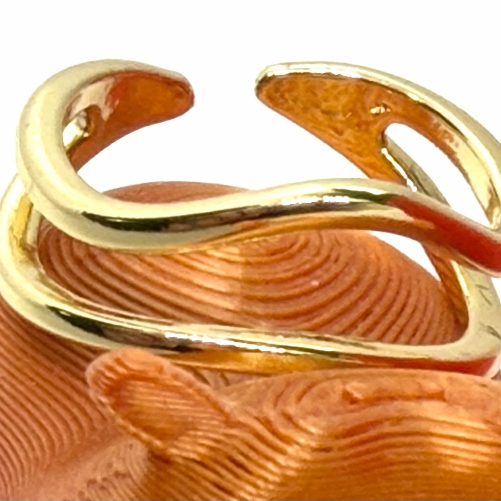 Gold-Plated Wavy Adjustable Ring - Picture 4 of 4